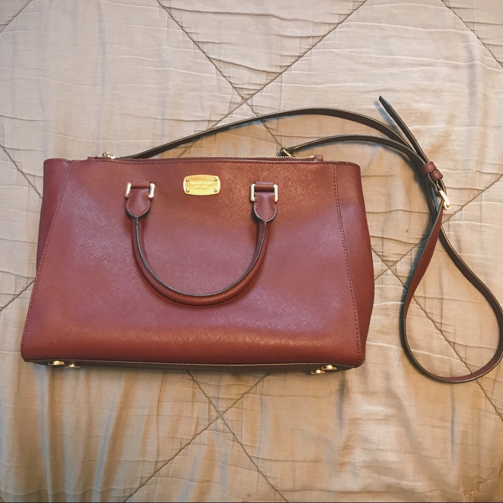 MICHAEL KORS Saffiano Crossbody Purse